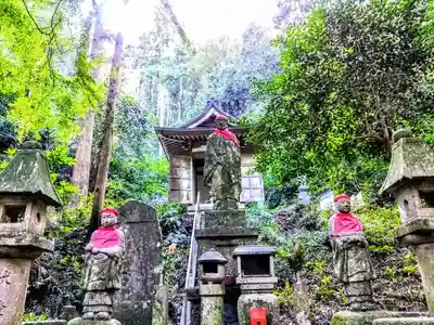 尾張高野山宗　総本山　岩屋寺の地蔵