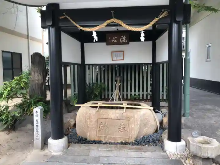 二宮神社の手水舎
