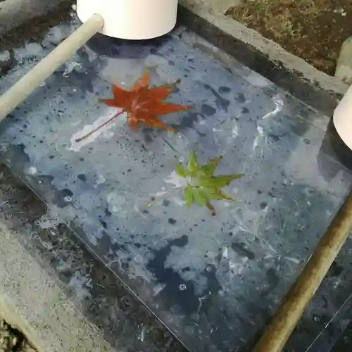 伏木香取神社の手水舎