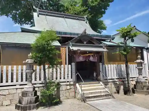 小川原神社の本殿・本堂