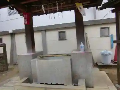 吉原神社の手水舎