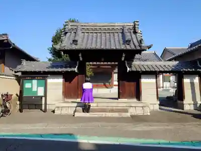 宝泉寺の山門・神門