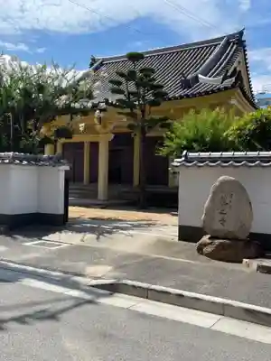 藤之寺の本殿・本堂