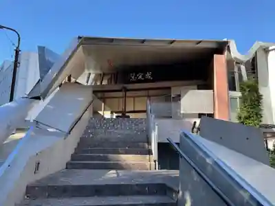 観音寺の本殿・本堂