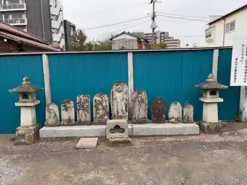 東福寺滝台阿弥陀堂(千葉県)