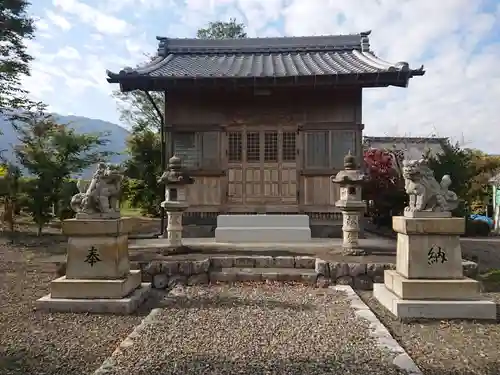 須賀神社の本殿・本堂