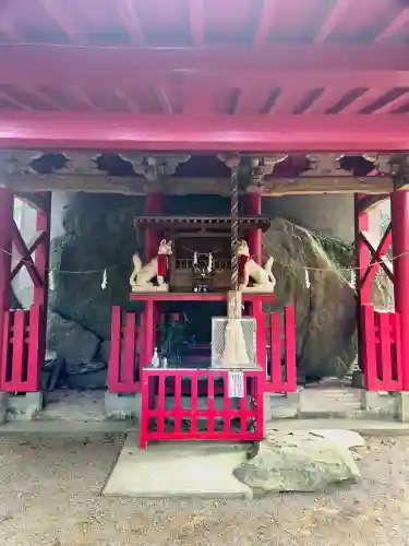 母智丘神社の{uncategorized: "未分類", other: "その他", undefined: "問題あり", building: "その他建物", grave: "お墓", sacred_gate: "鳥居", guardian: "狛犬", statue: "像", buddha: "仏像", history: "歴史", nature: "自然", garden: "庭園", animal: "動物", pagoda: "塔", temizu: "手水舎", mountain_gate: "山門・神門", sanctuary: "本殿・本堂", subordinate: "末社・摂社", art: "芸術", scenery: "景色", jizo: "地蔵", ema: "絵馬", goshuin: "御朱印", omikuji: "おみくじ", items: "授与品その他", amulet: "お守り", goshuincho: "御朱印帳", eats: "食事", festival: "お祭り", votive_dance: "神楽", shichigosan: "七五三参", wedding: "結婚式", experience: "体験その他", initially: "初詣", around: "周辺", anti_infection: "感染症対策"}