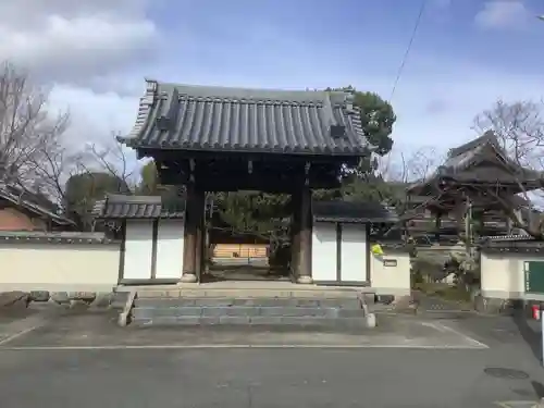 定力寺の山門