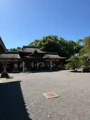 兵主大社の{uncategorized: "未分類", other: "その他", undefined: "問題あり", building: "その他建物", grave: "お墓", sacred_gate: "鳥居", guardian: "狛犬", statue: "像", buddha: "仏像", history: "歴史", nature: "自然", garden: "庭園", animal: "動物", pagoda: "塔", temizu: "手水舎", mountain_gate: "山門・神門", sanctuary: "本殿・本堂", subordinate: "末社・摂社", art: "芸術", scenery: "景色", jizo: "地蔵", ema: "絵馬", goshuin: "御朱印", omikuji: "おみくじ", items: "授与品その他", amulet: "お守り", goshuincho: "御朱印帳", eats: "食事", festival: "お祭り", votive_dance: "神楽", shichigosan: "七五三参", wedding: "結婚式", experience: "体験その他", initially: "初詣", around: "周辺", anti_infection: "感染症対策"}