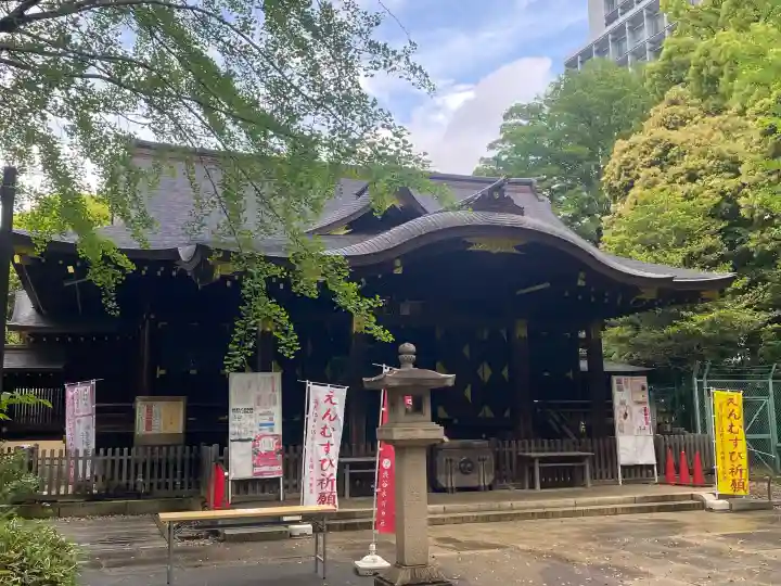 渋谷氷川神社の{uncategorized: "未分類", other: "その他", undefined: "問題あり", building: "その他建物", grave: "お墓", sacred_gate: "鳥居", guardian: "狛犬", statue: "像", buddha: "仏像", history: "歴史", nature: "自然", garden: "庭園", animal: "動物", pagoda: "塔", temizu: "手水舎", mountain_gate: "山門・神門", sanctuary: "本殿・本堂", subordinate: "末社・摂社", art: "芸術", scenery: "景色", jizo: "地蔵", ema: "絵馬", goshuin: "御朱印", omikuji: "おみくじ", items: "授与品その他", amulet: "お守り", goshuincho: "御朱印帳", eats: "食事", festival: "お祭り", votive_dance: "神楽", shichigosan: "七五三参", wedding: "結婚式", experience: "体験その他", initially: "初詣", around: "周辺", anti_infection: "感染症対策"}