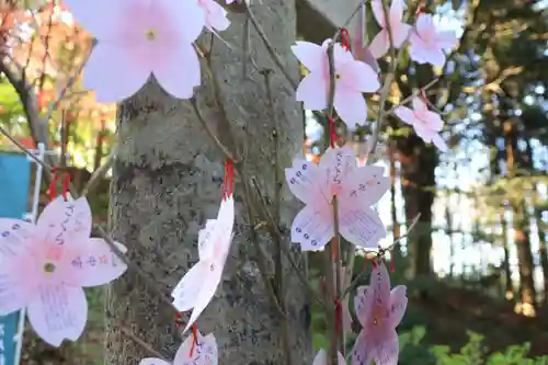 滑川神社 - 仕事と子どもの守り神のおみくじ