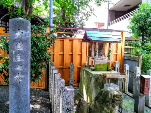 物部神社の末社