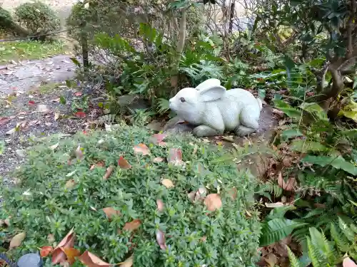 岡崎神社の狛犬