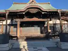 実相寺の本殿