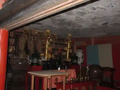 釋尊寺の本殿・本堂