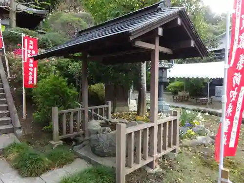 寳塔院の手水舎