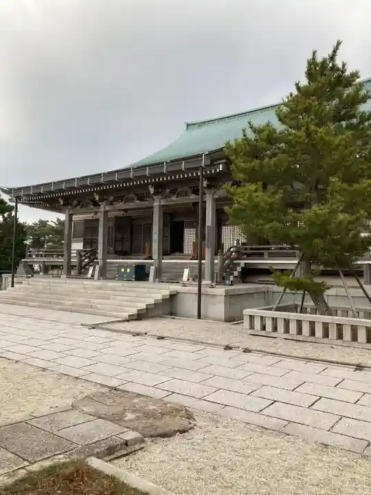 忉利天上寺の本殿・本堂