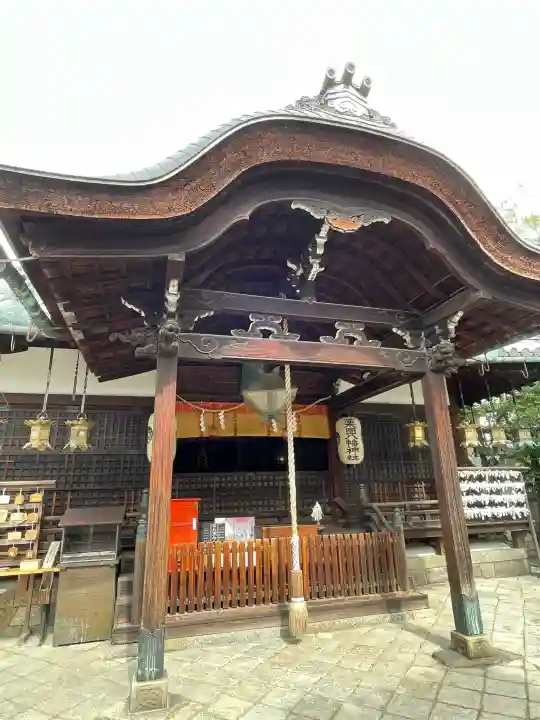 薬園八幡神社の{uncategorized: "未分類", other: "その他", undefined: "問題あり", building: "その他建物", grave: "お墓", sacred_gate: "鳥居", guardian: "狛犬", statue: "像", buddha: "仏像", history: "歴史", nature: "自然", garden: "庭園", animal: "動物", pagoda: "塔", temizu: "手水舎", mountain_gate: "山門・神門", sanctuary: "本殿・本堂", subordinate: "末社・摂社", art: "芸術", scenery: "景色", jizo: "地蔵", ema: "絵馬", goshuin: "御朱印", omikuji: "おみくじ", items: "授与品その他", amulet: "お守り", goshuincho: "御朱印帳", eats: "食事", festival: "お祭り", votive_dance: "神楽", shichigosan: "七五三参", wedding: "結婚式", experience: "体験その他", initially: "初詣", around: "周辺", anti_infection: "感染症対策"}