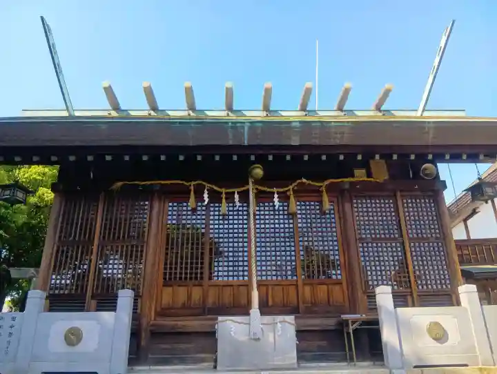 御井神社の{uncategorized: "未分類", other: "その他", undefined: "問題あり", building: "その他建物", grave: "お墓", sacred_gate: "鳥居", guardian: "狛犬", statue: "像", buddha: "仏像", history: "歴史", nature: "自然", garden: "庭園", animal: "動物", pagoda: "塔", temizu: "手水舎", mountain_gate: "山門・神門", sanctuary: "本殿・本堂", subordinate: "末社・摂社", art: "芸術", scenery: "景色", jizo: "地蔵", ema: "絵馬", goshuin: "御朱印", omikuji: "おみくじ", items: "授与品その他", amulet: "お守り", goshuincho: "御朱印帳", eats: "食事", festival: "お祭り", votive_dance: "神楽", shichigosan: "七五三参", wedding: "結婚式", experience: "体験その他", initially: "初詣", around: "周辺", anti_infection: "感染症対策"}