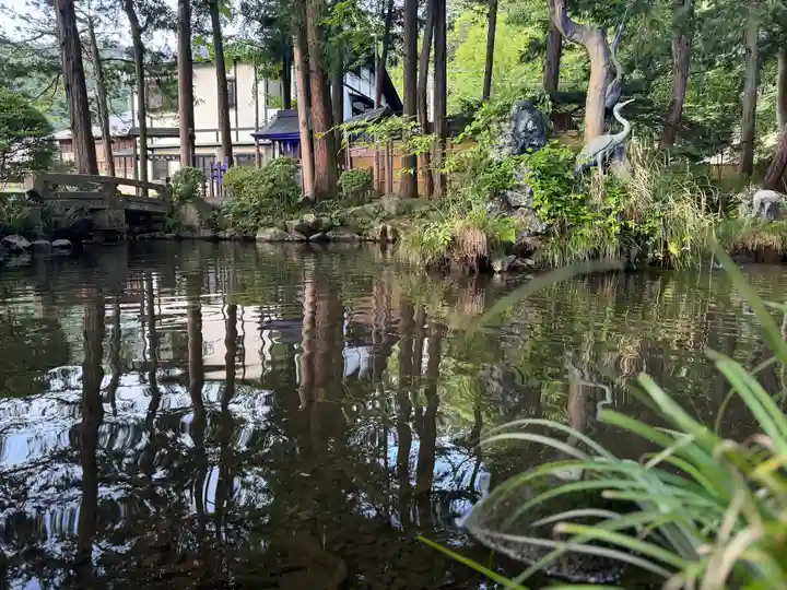 諏訪大社下社秋宮(長野県)