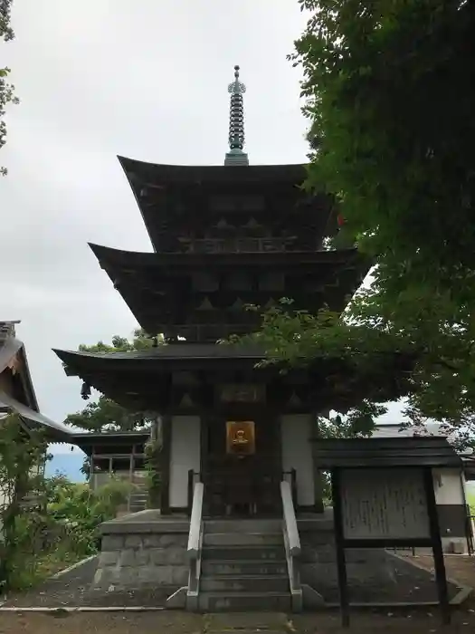 恵隆寺(立木千手観音)の建物その他