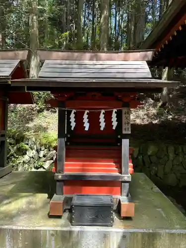 三峯神社の末社