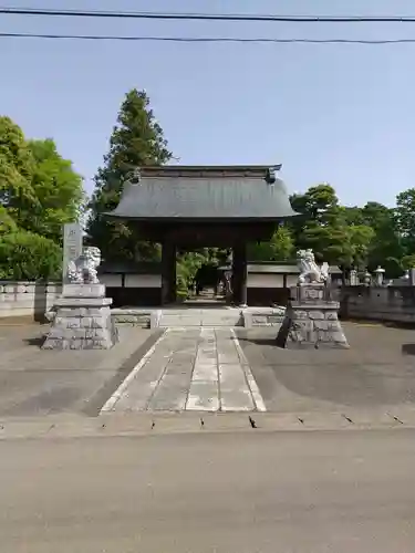 妙法寺(金色不動尊)の山門・神門