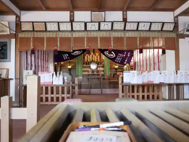 白羽神社の本殿・本堂
