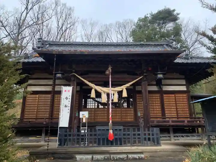 甲斐総社八幡神社の本殿・本堂