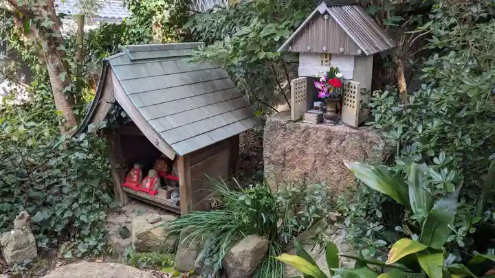 正覚院の末社・摂社