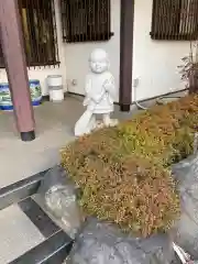 要法寺の像