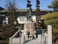 光明寺の像