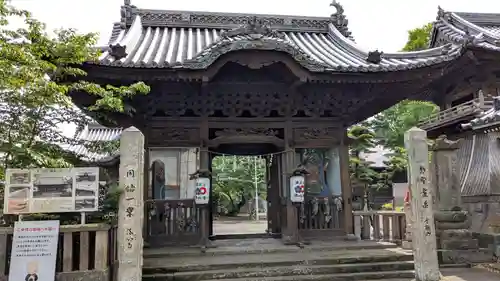 法心寺の山門・神門
