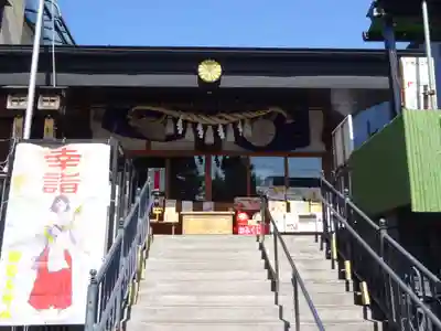 菊名神社の本殿・本堂