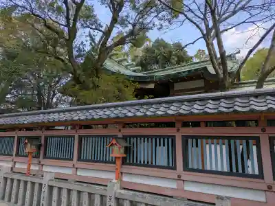 服部住吉神社の{uncategorized: "未分類", other: "その他", undefined: "問題あり", building: "その他建物", grave: "お墓", sacred_gate: "鳥居", guardian: "狛犬", statue: "像", buddha: "仏像", history: "歴史", nature: "自然", garden: "庭園", animal: "動物", pagoda: "塔", temizu: "手水舎", mountain_gate: "山門・神門", sanctuary: "本殿・本堂", subordinate: "末社・摂社", art: "芸術", scenery: "景色", jizo: "地蔵", ema: "絵馬", goshuin: "御朱印", omikuji: "おみくじ", items: "授与品その他", amulet: "お守り", goshuincho: "御朱印帳", eats: "食事", festival: "お祭り", votive_dance: "神楽", shichigosan: "七五三参", wedding: "結婚式", experience: "体験その他", initially: "初詣", around: "周辺", anti_infection: "感染症対策"}