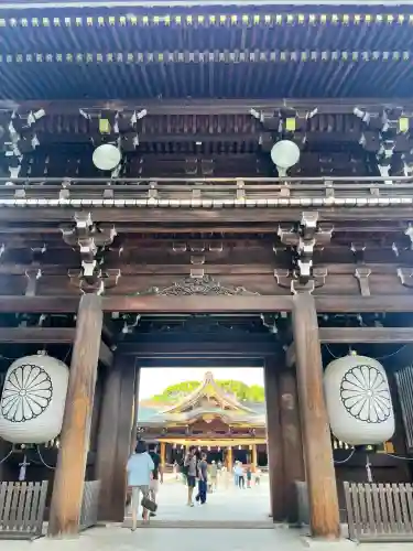 寒川神社の{uncategorized: "未分類", other: "その他", undefined: "問題あり", building: "その他建物", grave: "お墓", sacred_gate: "鳥居", guardian: "狛犬", statue: "像", buddha: "仏像", history: "歴史", nature: "自然", garden: "庭園", animal: "動物", pagoda: "塔", temizu: "手水舎", mountain_gate: "山門・神門", sanctuary: "本殿・本堂", subordinate: "末社・摂社", art: "芸術", scenery: "景色", jizo: "地蔵", ema: "絵馬", goshuin: "御朱印", omikuji: "おみくじ", items: "授与品その他", amulet: "お守り", goshuincho: "御朱印帳", eats: "食事", festival: "お祭り", votive_dance: "神楽", shichigosan: "七五三参", wedding: "結婚式", experience: "体験その他", initially: "初詣", around: "周辺", anti_infection: "感染症対策"}