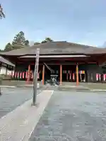 宝城坊の本殿・本堂