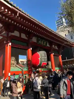浅草寺の山門・神門