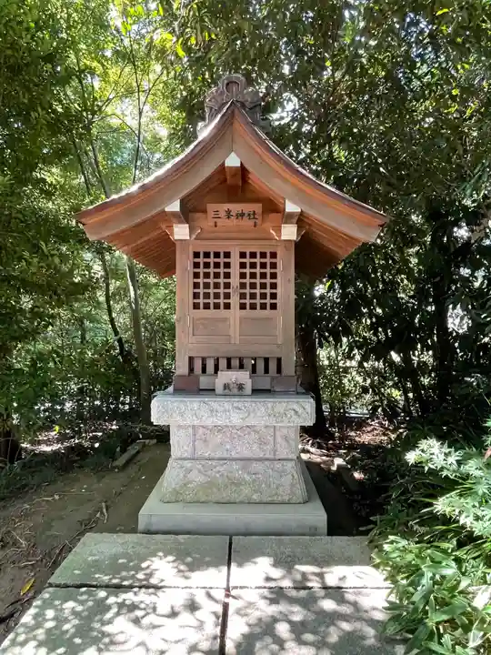 越ヶ谷久伊豆神社の末社・摂社