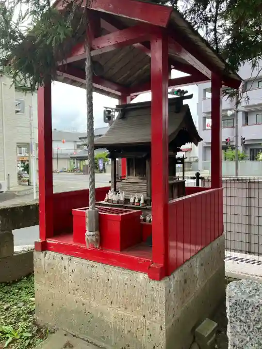 一本杉稲荷神社の本殿・本堂