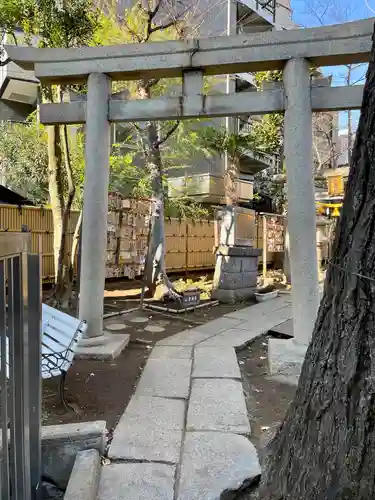 高円寺氷川神社の鳥居