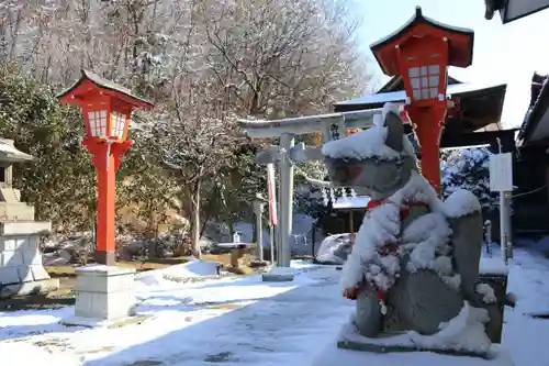 高屋敷稲荷神社の末社・摂社