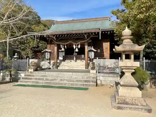 熊内八幡神社の本殿・本堂