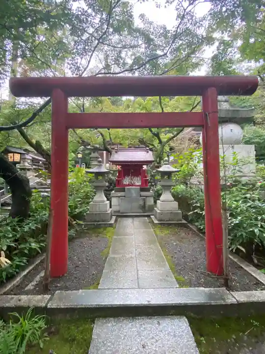 高幡不動尊 金剛寺の鳥居