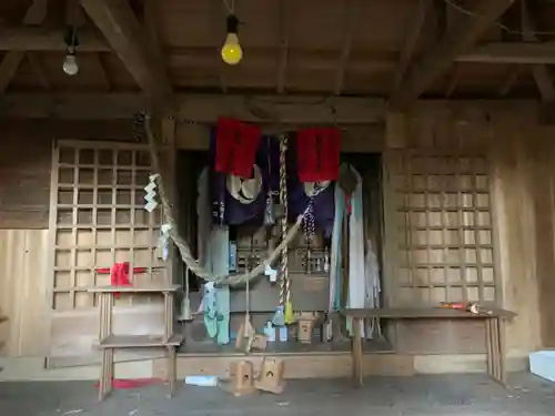 八幡神社の本殿・本堂