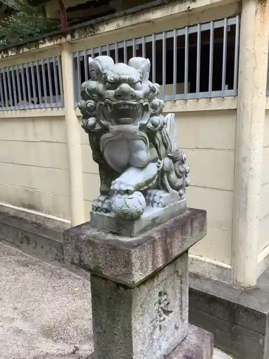 小木田神社の狛犬