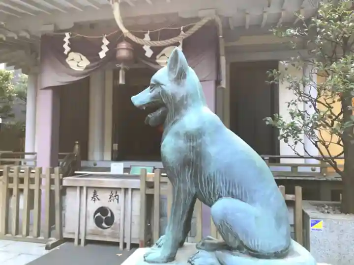 宮益御嶽神社の狛犬