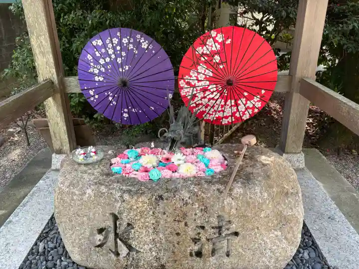 彌都加伎神社の{uncategorized: "未分類", other: "その他", undefined: "問題あり", building: "その他建物", grave: "お墓", sacred_gate: "鳥居", guardian: "狛犬", statue: "像", buddha: "仏像", history: "歴史", nature: "自然", garden: "庭園", animal: "動物", pagoda: "塔", temizu: "手水舎", mountain_gate: "山門・神門", sanctuary: "本殿・本堂", subordinate: "末社・摂社", art: "芸術", scenery: "景色", jizo: "地蔵", ema: "絵馬", goshuin: "御朱印", omikuji: "おみくじ", items: "授与品その他", amulet: "お守り", goshuincho: "御朱印帳", eats: "食事", festival: "お祭り", votive_dance: "神楽", shichigosan: "七五三参", wedding: "結婚式", experience: "体験その他", initially: "初詣", around: "周辺", anti_infection: "感染症対策"}