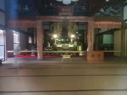 金胎寺の本殿・本堂