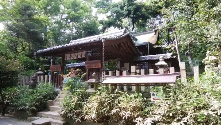 磐手杜神社の本殿・本堂